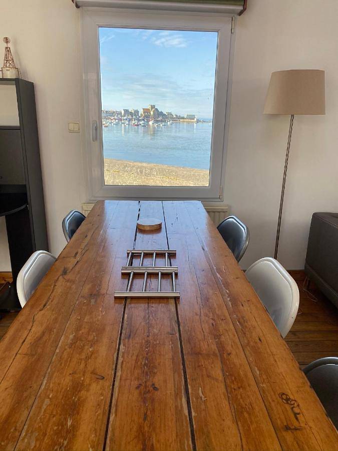 Location de vacances pour 6 personnes, avec vue et terrasse, adapté aux familles dans Port de Barfleur - 4