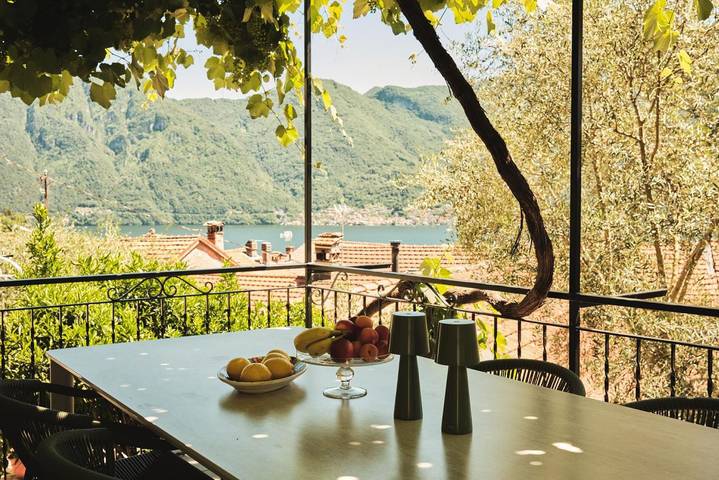 Appartamento vacanze per 6 persone, con balcone/terrazza e vista lago - 1