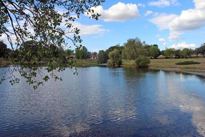 Location de vacances pour 7 personnes, avec terrasse à Saint-Brice-sur-Vienne - 2