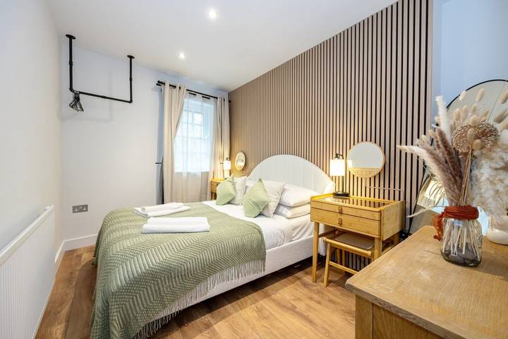 Location de vacances pour 6 personnes, avec jardin et terrasse à Liverpool - 3