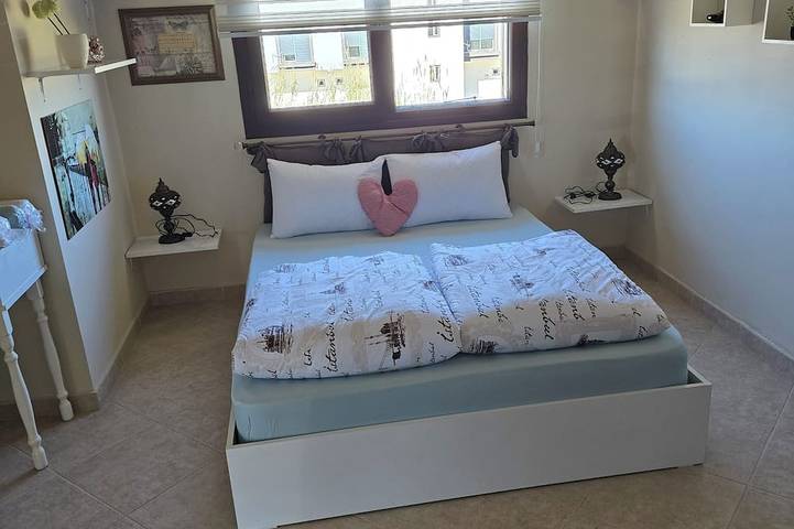 Appartement entier, Marvelous 4-bedroom apartment with Ac in sunny Manavgat in Side, Manavgat