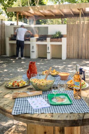 Bungalow pour 5 Personnes dans Lacanau, Région de Lesparre-Médoc, Photo 4