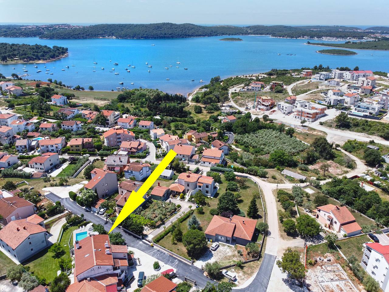 Ganze Wohnung, Ferienwohnung für 5 Personen mit Pool in Medulin, Pula-Medulin
