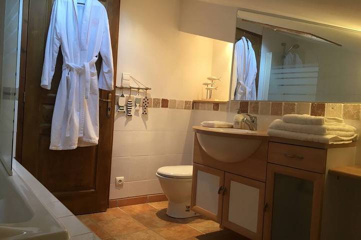 Maison d’hôte pour 3 personnes, avec piscine et jardin à Lisle-sur-Tarn - 3