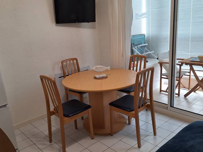 Gîte pour 3 personnes, avec balcon dans Port Olona