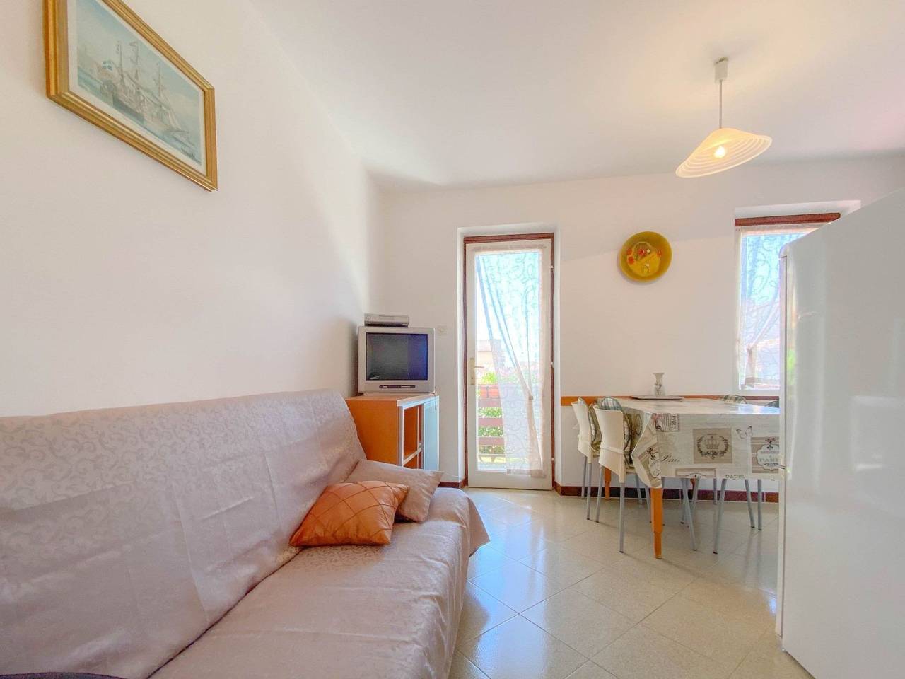 Ganze Wohnung, Vinka in Strandnähe in Novigrad, Umag und Umgebung