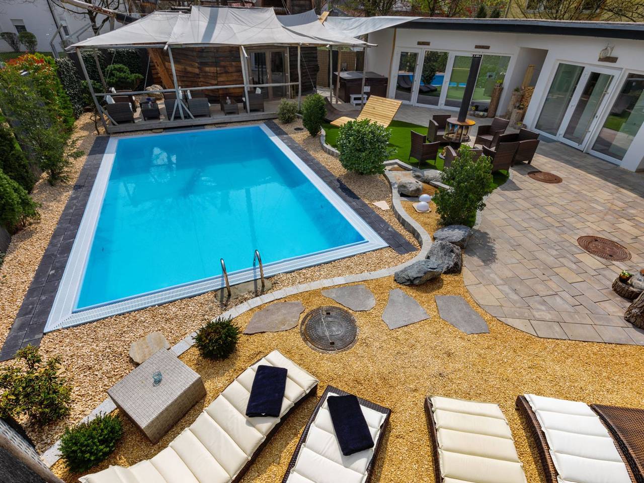 Hotel-Resort Storchen - 2-Raum Familienzimmer mit Wc und Dusche für max. 4 Personen in Oberuhldingen, Uhldingen-Mühlhofen