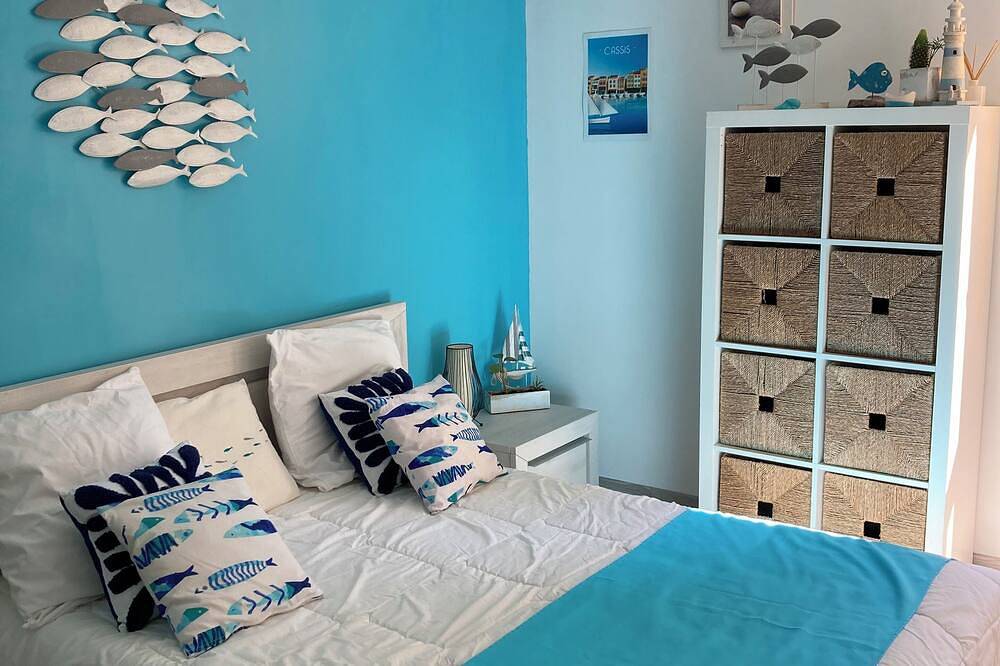 Apartamento entero, Hermosa residencia de lujo situada en una zona tranquila en las colinas de Cassis in Cassis, Parque nacional de las Calanques