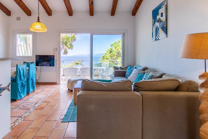 Location de vacances pour 10 personnes, avec jardin et terrasse à Coti-Chiavari - 2