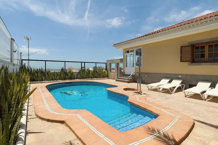 Villa pour 6 personnes, avec jardin et terrasse à Maspalomas