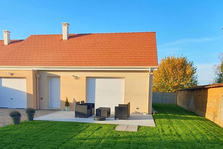 Location de vacances pour 4 personnes, avec terrasse et jardin, animaux acceptés à Acquigny