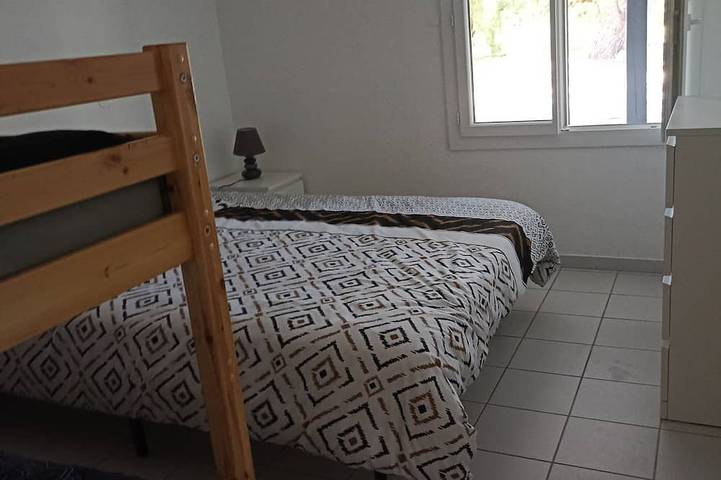 Location de vacances pour 8 personnes, avec jardin et terrasse à Bégadan - 4