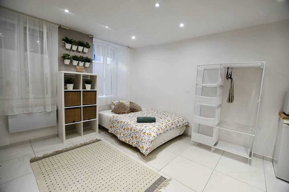 Apartamento entero, Ô numéro 7 - Heart of Château-Chinon in Château-Chinon (Ville), Parque natural de Morvan