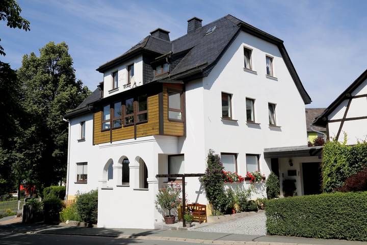 Ferienwohnung für 5 Personen, mit Terrasse und Garten