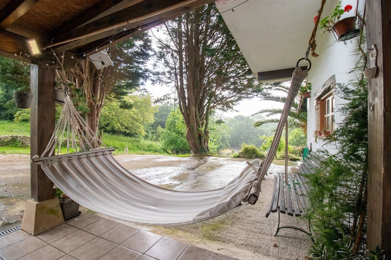 Entire apartment, Apartment 'Kety' with Mountain View, Private Terrace and Wi-Fi in Serdio, Val de San Vicente