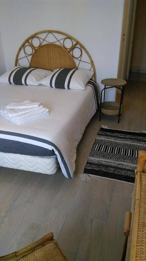 Location de vacances pour 2 personnes, avec jardin et vue à Sorèze - 2