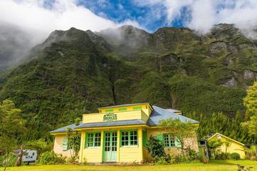 Maison d’hôte pour 12 personnes, avec vue ainsi que jardin et terrasse à Cilaos