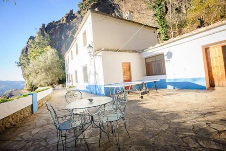 Casa de vacaciones para 22 personas, con piscina además de jardín y vistas, Se admiten mascotas - 1