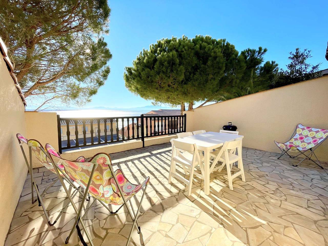 Appartement de vacances entier, Leucate Plage Pavillon T3 vue mer et Pyrénées in Leucate-Plage, Leucate