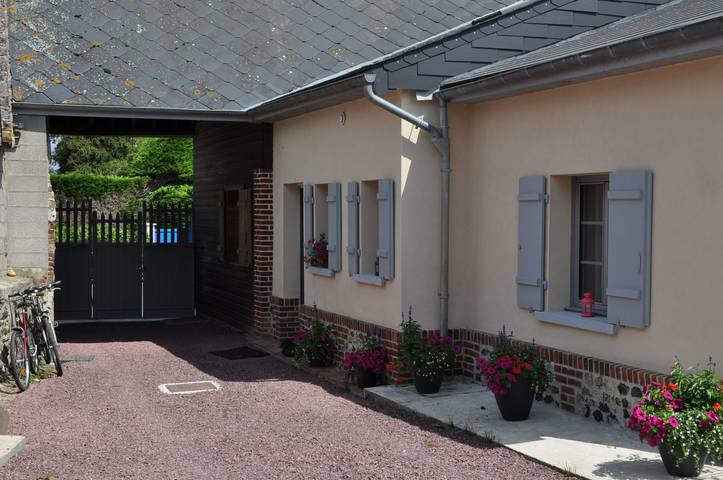 Gîte pour 5 personnes, avec terrasse, animaux acceptés