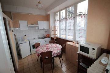 Villa pour 2 personnes, avec terrasse dans Massif central