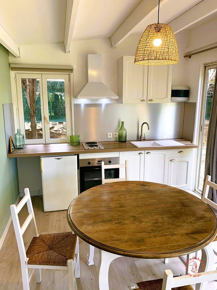 Gîte pour 2 personnes, avec jardin et piscine à Narbonne - 4