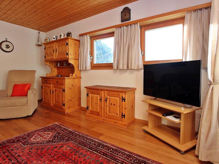 Ganze Ferienwohnung, Soras 10 A - 3 Zimmerwohnung - 4 Betten in Surses, Albula