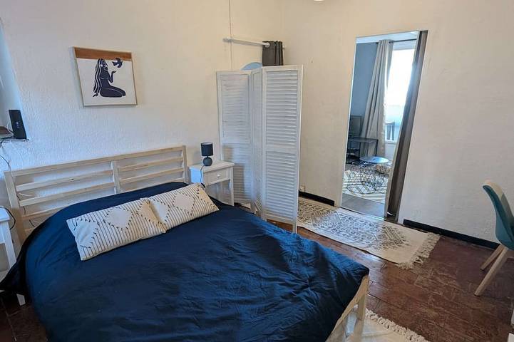 Apartamento entero, T3 atípico en el corazón del pueblo in Allauch, Costa mediterránea (Francia)