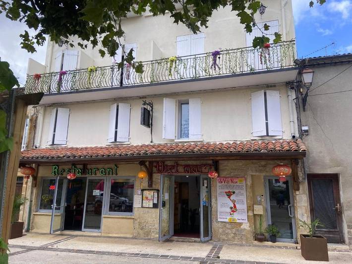 Location de vacances pour 2 personnes, avec balcon et vue à Prayssac - 3