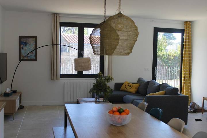 Location de vacances pour 8 personnes, avec jardin dans Plage de la Clère - 3