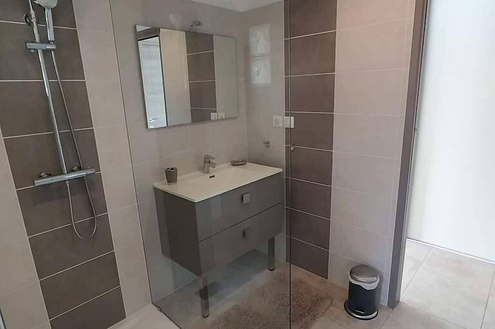 Möbliert 3 * - 2 Pers - Jeder Komfort - Beheizter Pool - Wifi - Nahe Dem Königlichen Meer in Semussac, Saintes und Umgebung