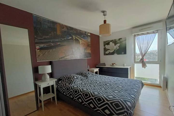 Ganze Wohnung, In der Nähe von Paris / Voll eingerichtete Familie Apartment (3 Schlafzimmer + 2 Badezimmer) in Saint-Denis, Seine-Saint-Denis