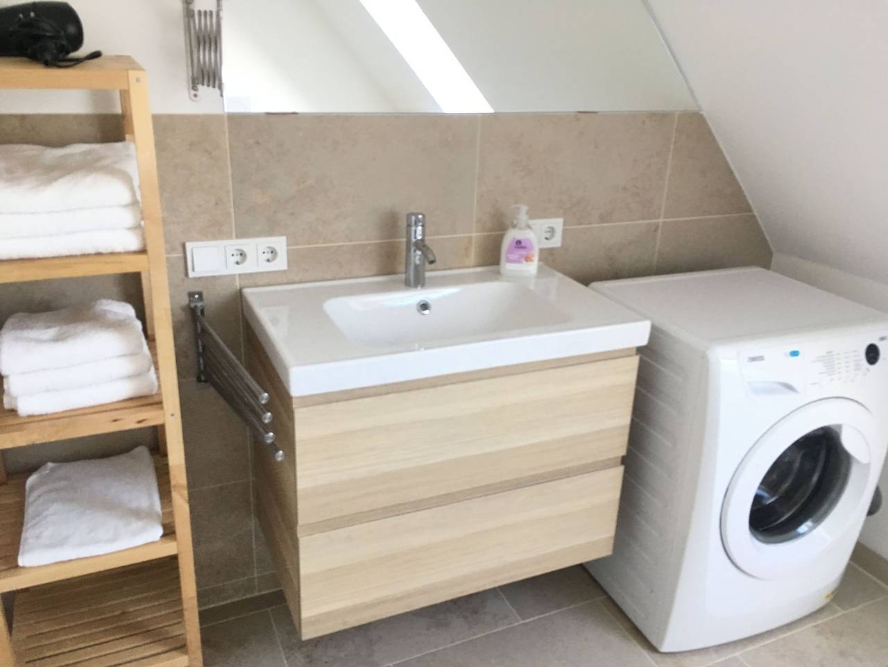 Ganze Ferienwohnung, Apartments Thommen_ Lohengrinstraße in Nürnberg, Frankenalb
