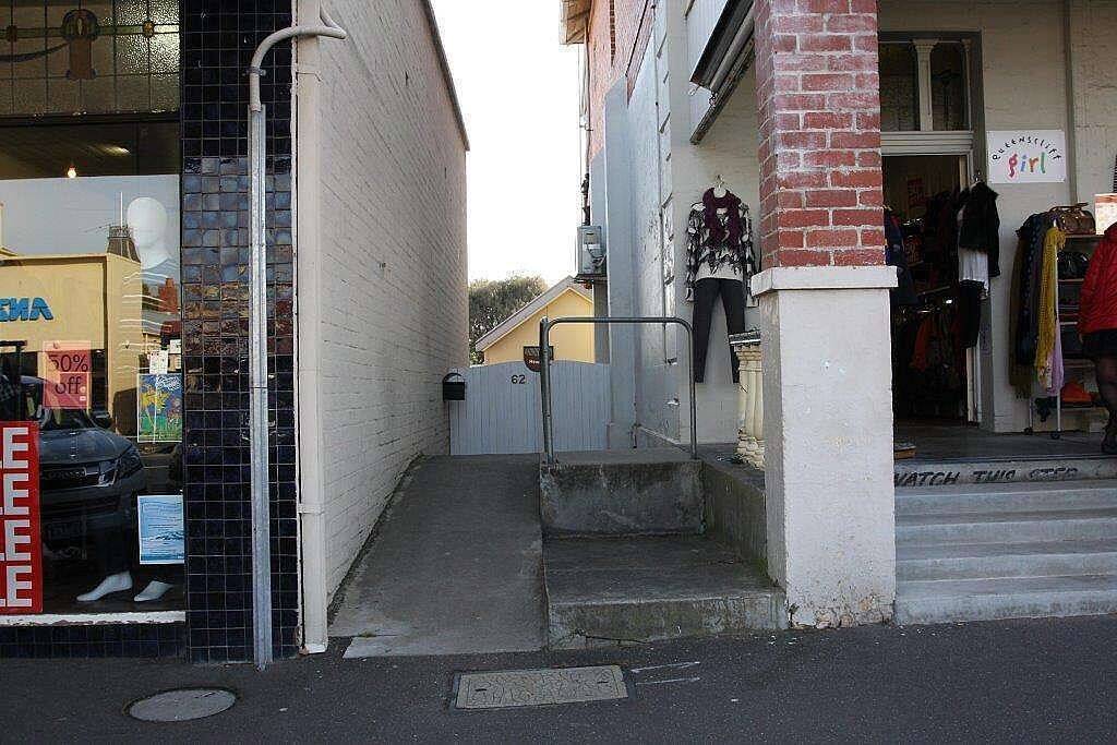 Ganze Wohnung, Doongarra - so leise, dass Sie nie wissen würden, dass es direkt hinter den Läden liegt. in Queenscliff, Bellarine