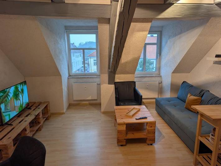 Ferienwohnung für 4 Personen, mit Terrasse und Ausblick in Eisfeld