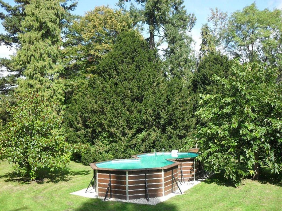 Four-Bedroom House in Vallenay, Saint-Amand-Montrond