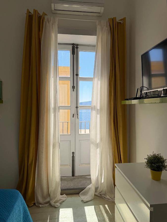 Gîte pour 2 personnes, avec balcon et vue à Santa Marina Salina - 3