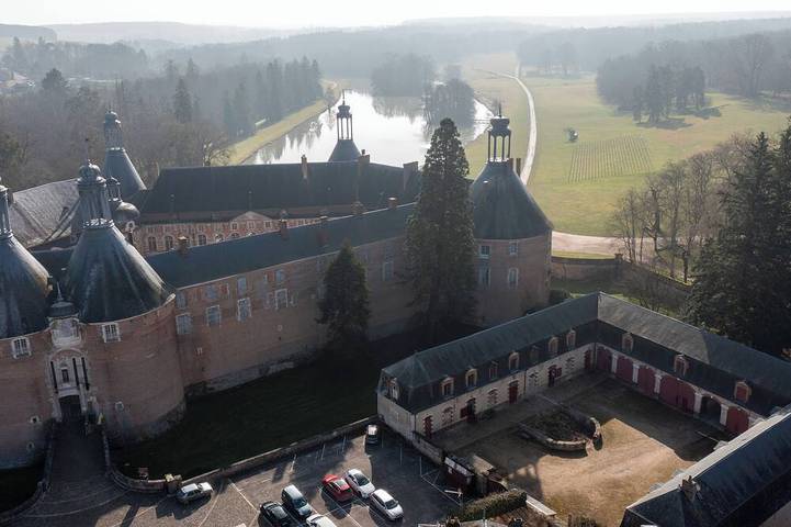 Château pour 8 personnes dans Yonne