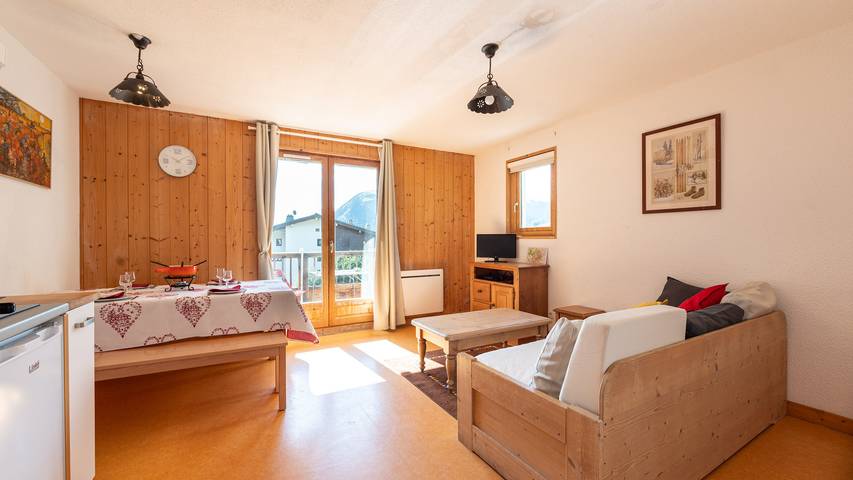 Ferienwohnung für 6 Personen, mit Pool und Balkon - 1