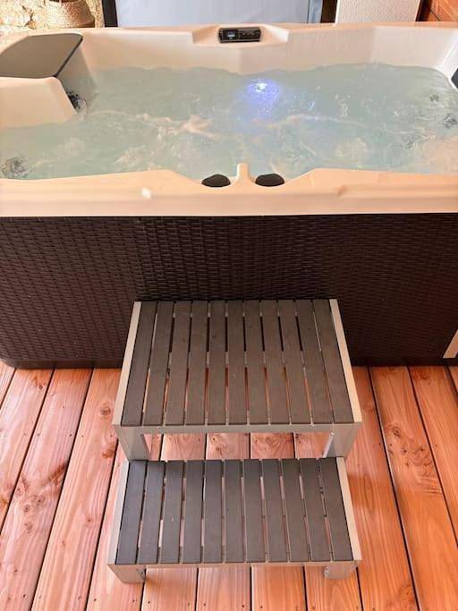 Location de vacances pour 4 personnes, avec Jacuzzi ainsi que Terrasse et Jardin à Morey-Saint-Denis - 4