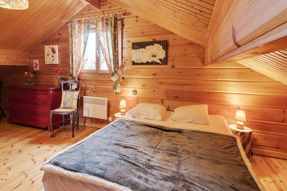 Chalet natural en Abbévillers in Saints Pierre et Paul, Doubs (desambiguación)