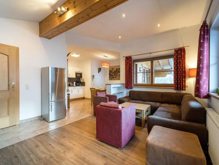 Ferienhaus für 35 Personen, mit Terrasse und Garten in Saalbach-Hinterglemm-Leogang - 2