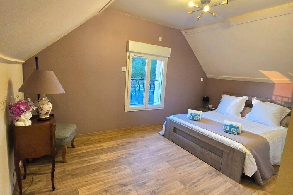 Au Hameau 🦌Welcome to the countryside in Fay-aux-Loges, Loire-Tal