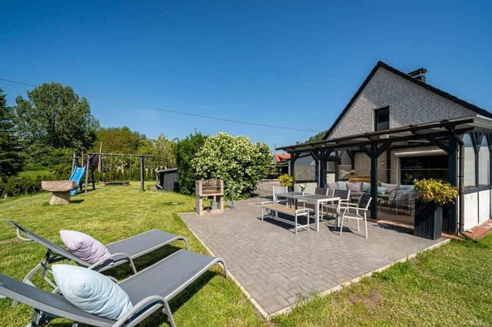 Ferienhaus Landlust - mit Whirlpool nahe Binz in Serams, Zirkow
