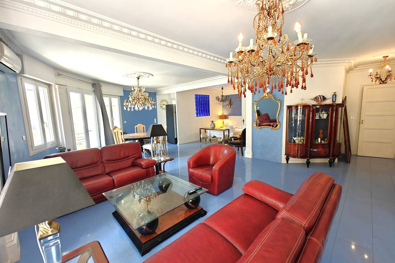Appartement de vacances entier, Cannes, à seulement 70 mètres de la Croisette et ses plages, loft climatisé in Cannes, Côte méditerranéenne (France)
