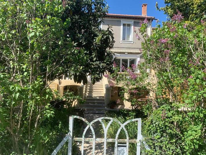 Villa pour 10 personnes, avec piscine et jardin, animaux acceptés à Orange - 2