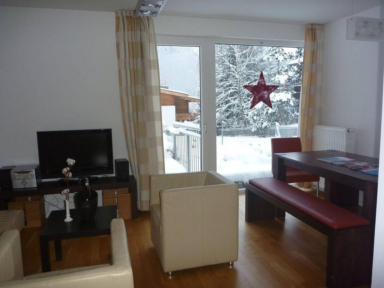 Ganze Ferienwohnung, Chalet Schloßkopf Fewo Rendl - Chalet Schloßkopf "Rendl" in Lechtaler Alpen, Sankt Anton am Arlberg