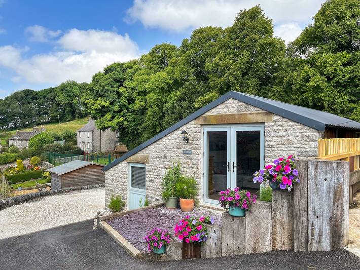Cottage for 2 people, with garden, with pets in Derbyshire Dales