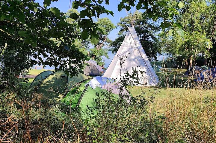 Tipi Camp für Gruppen direkt am See, Seenplatte in Himmelpfort, Ruppiner Seenland