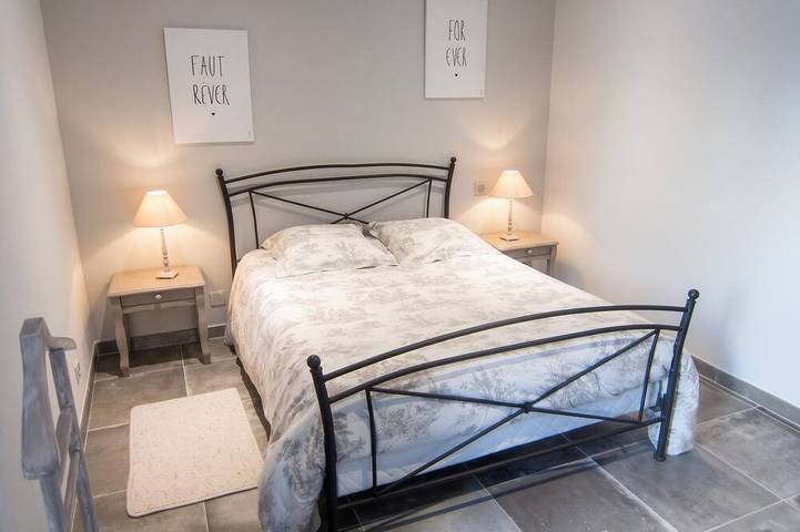 Homerez - Maison spacieuse à Cabariot, 180m², jardin in Cabariot, Région de Rochefort